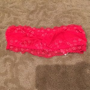 Red lace floral design bandeau